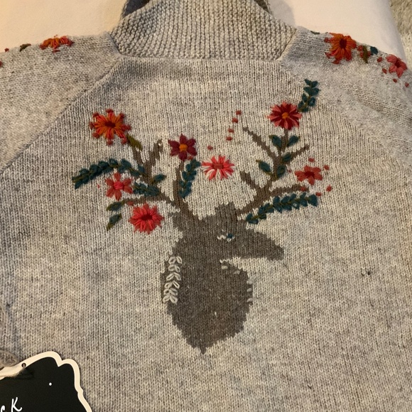 Sundance Cowichan Lost Horizons Grey  L Deer Floral Wool Alpine Fleece lined - Picture 8 of 9